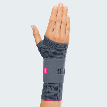 Manumed Active wrist support